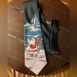 KISSA Christmas Tie Holiday Golfing Santa Claus Funny Sports Ho Ho Hole In One!